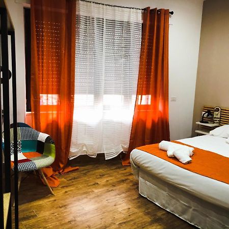 مبيت وإفطار Napoli Central Station Deluxe المظهر الخارجي الصورة