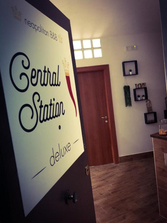 مبيت وإفطار Napoli Central Station Deluxe المظهر الخارجي الصورة